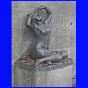 Bronzeskulptur "Erwachen"